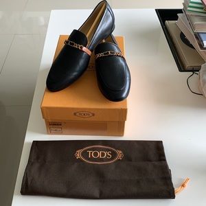 Brand New Women’s Tod’s Leather Loafers